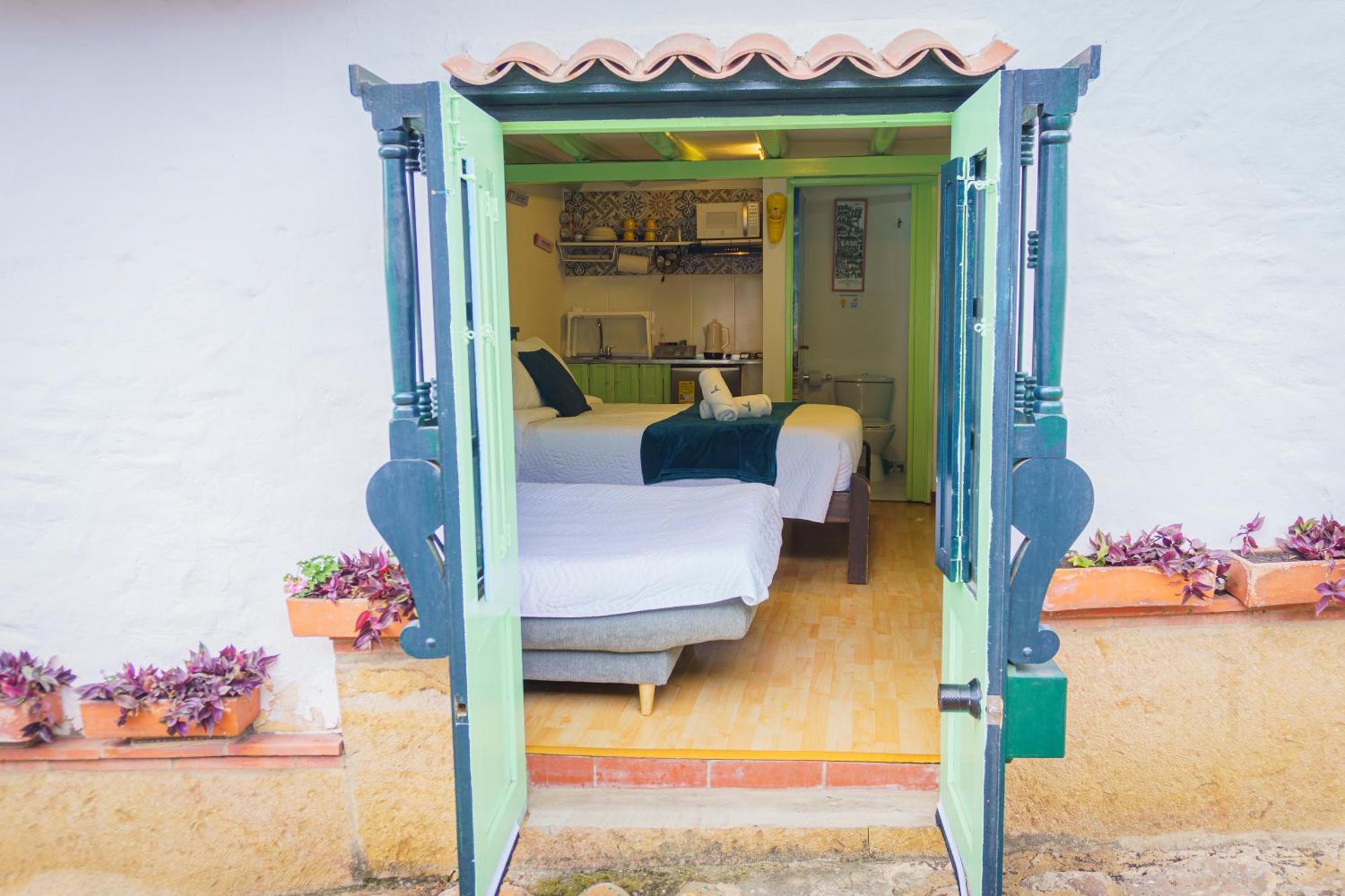 Apartamentos Y Habitaciones Le Colibri - Villa De Leyva Dış mekan fotoğraf