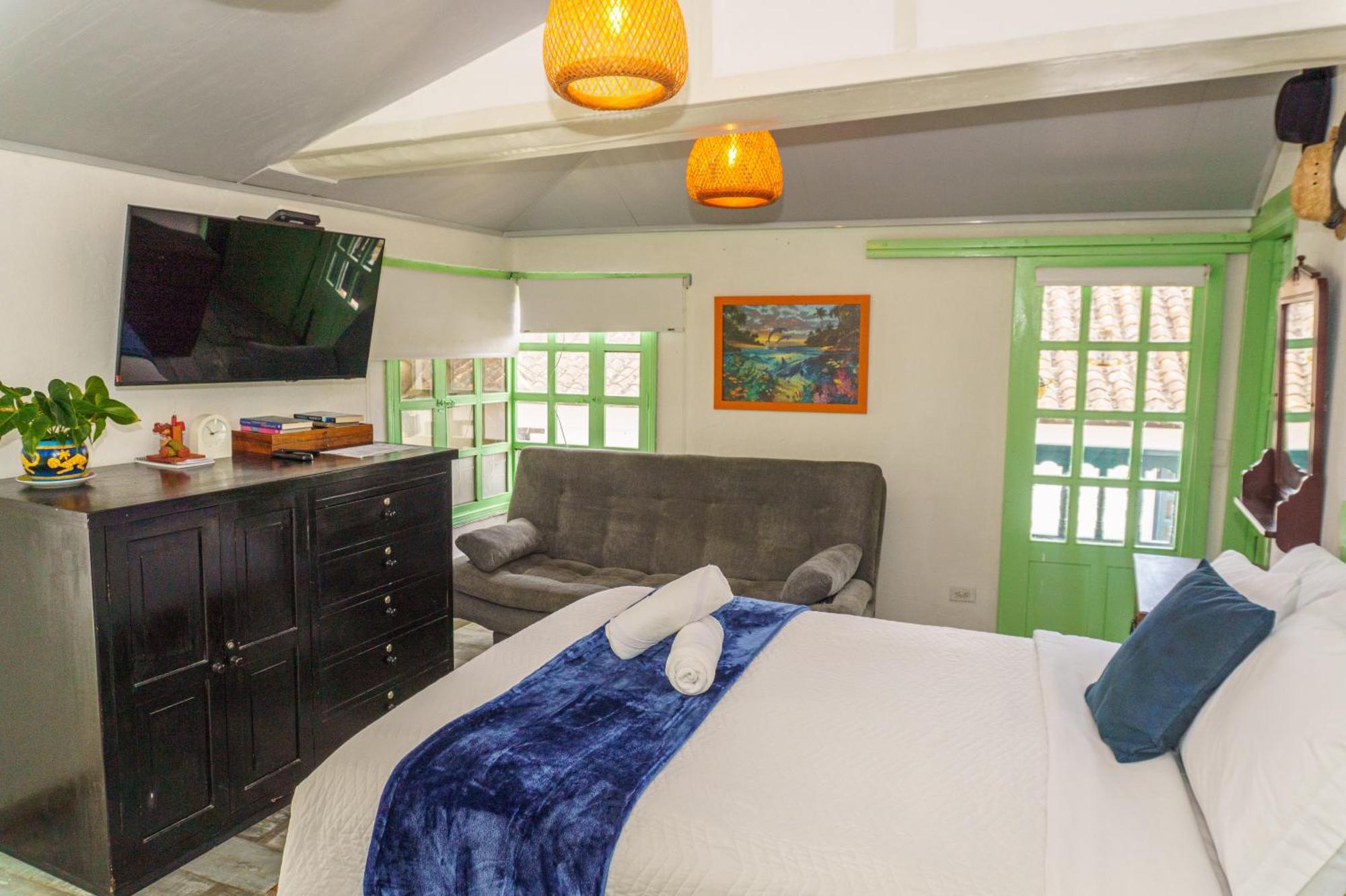 Apartamentos Y Habitaciones Le Colibri - Villa De Leyva Dış mekan fotoğraf