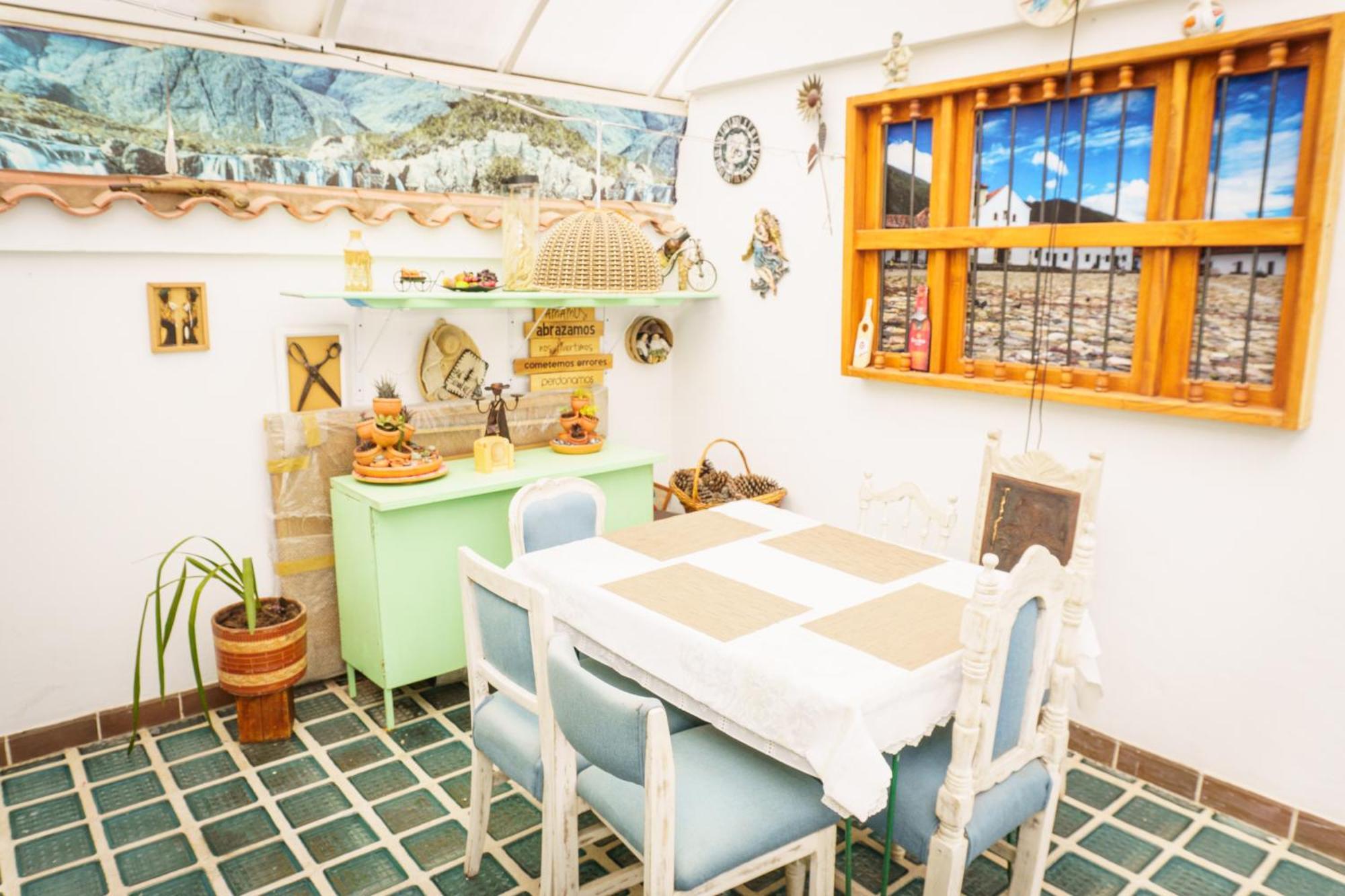 Apartamentos Y Habitaciones Le Colibri - Villa De Leyva Dış mekan fotoğraf